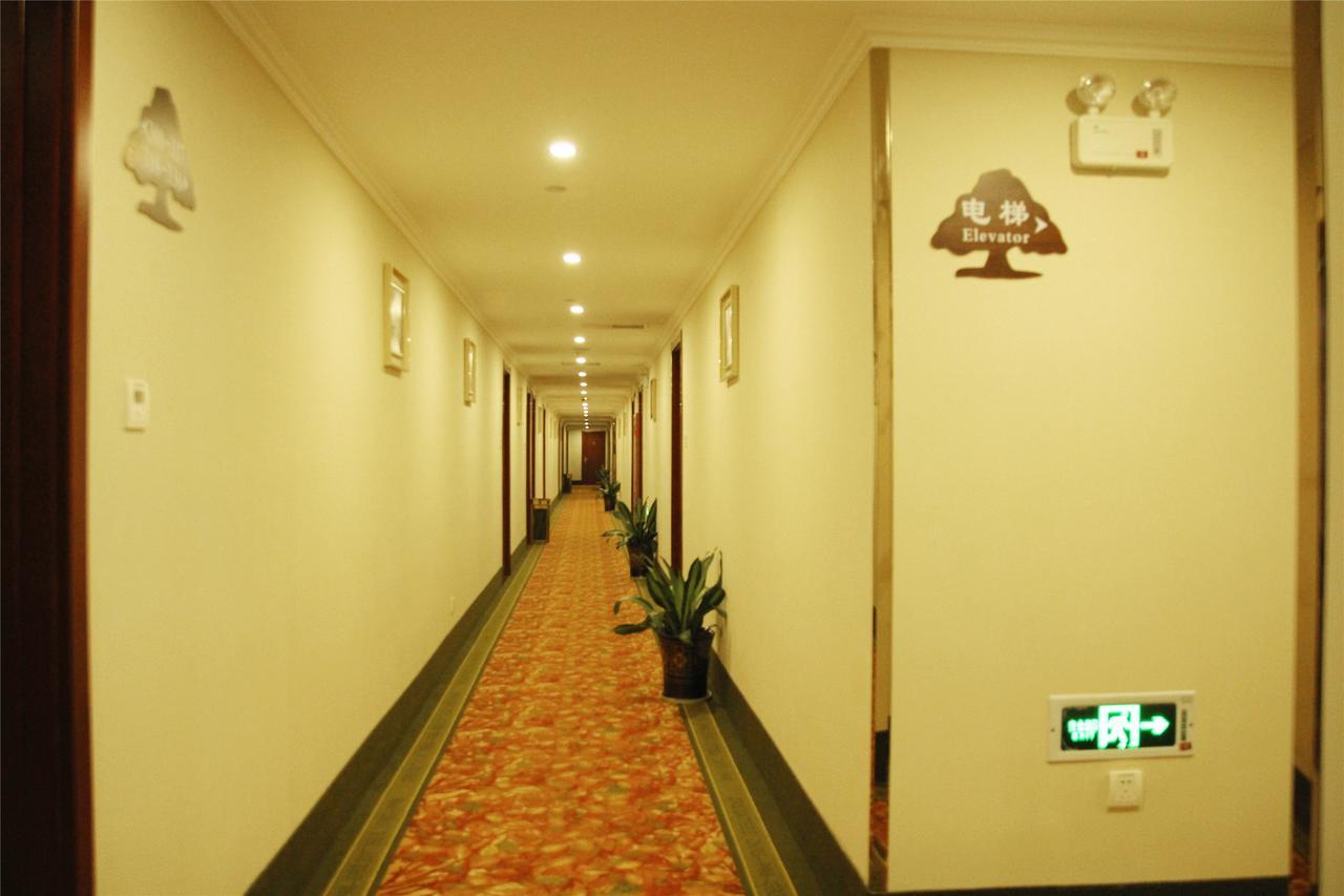 Greentree Inn Zhuhai Mingzhu Station Express Hotel Luaran gambar